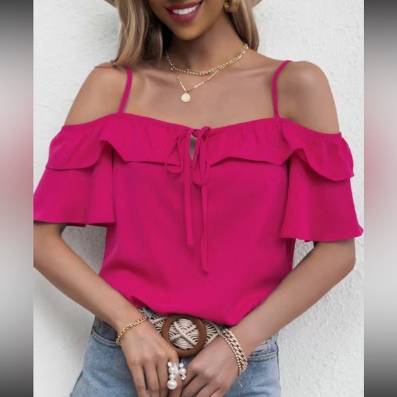 Boho ruffle trim cold shoulder blouse - Picture 2 of 3